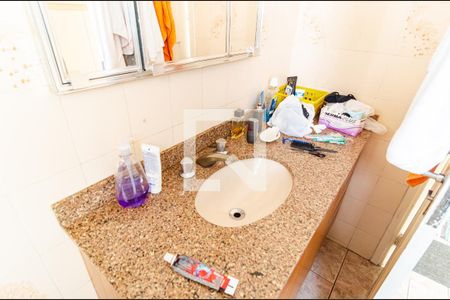 Casa à venda com 186m², 3 quartos e 3 vagasBanheiro Social