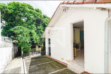 Casa à venda com 186m², 3 quartos e 3 vagasChurrasqueira