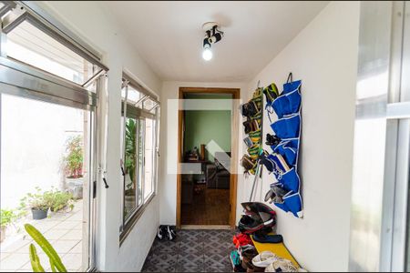 Entrada de casa à venda com 3 quartos, 186m² em Vila Guarani (zona Sul), São Paulo