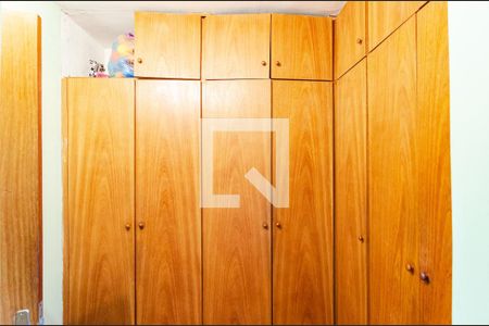 Casa à venda com 186m², 3 quartos e 3 vagasCloset 1