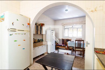 Casa à venda com 186m², 3 quartos e 3 vagasCozinha