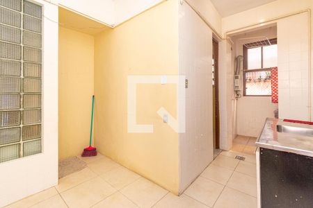 Apartamento para alugar com 92m², 3 quartos e sem vagaCozinha