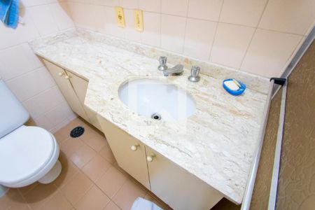 Apartamento à venda com 78m², 3 quartos e 1 vagaBanheiro do quarto 1