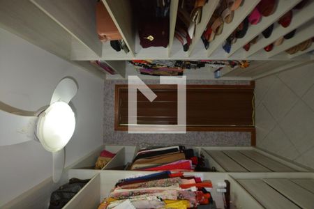 Apartamento para alugar com 137m², 3 quartos e 2 vagasCloset