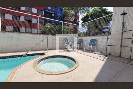 Apartamento para alugar com 137m², 3 quartos e 2 vagas Apartamento para alugar com 137m², 3 quartos e 2 vagasÁrea comum - Piscina
