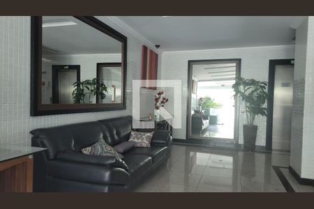 Apartamento para alugar com 137m², 3 quartos e 2 vagas Apartamento para alugar com 137m², 3 quartos e 2 vagasHall de Entrada