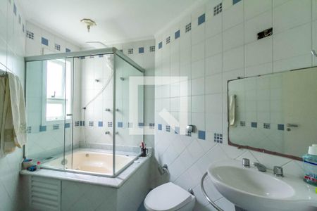 Casa para alugar com 600m², 6 quartos e 6 vagas Casa para alugar com 600m², 6 quartos e 6 vagasBanheiro da suíte 2