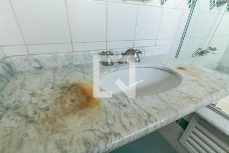 Casa para alugar com 600m², 6 quartos e 6 vagas Casa para alugar com 600m², 6 quartos e 6 vagasBanheiro da suíte 3