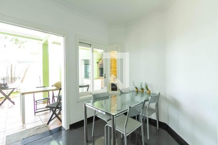 Casa para alugar com 600m², 6 quartos e 6 vagas Casa para alugar com 600m², 6 quartos e 6 vagasCopa