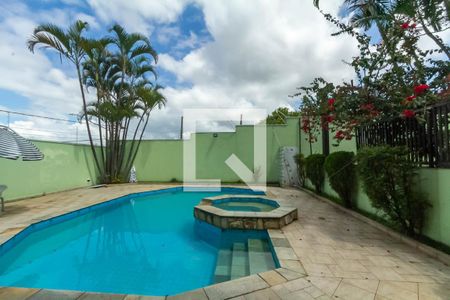 Casa para alugar com 600m², 6 quartos e 6 vagas Casa para alugar com 600m², 6 quartos e 6 vagasVista