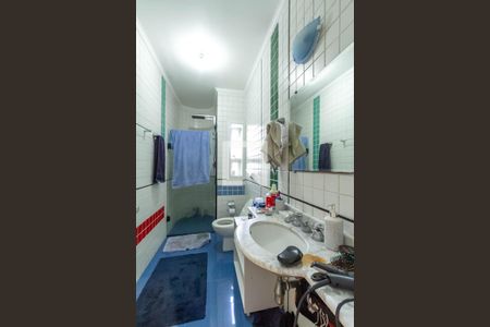 Casa para alugar com 600m², 6 quartos e 6 vagas Casa para alugar com 600m², 6 quartos e 6 vagasBanheiro da suíte 1