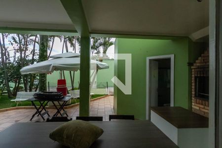 Casa para alugar com 600m², 6 quartos e 6 vagas Casa para alugar com 600m², 6 quartos e 6 vagasVista
