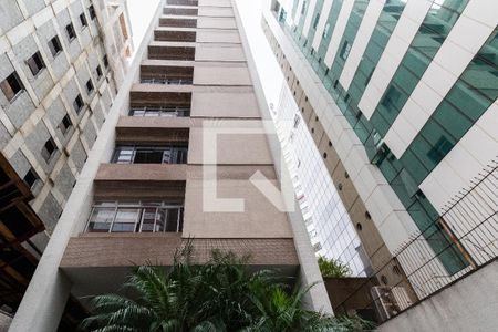 Apartamento à venda com 221m², 3 quartos e 2 vagasFachada 