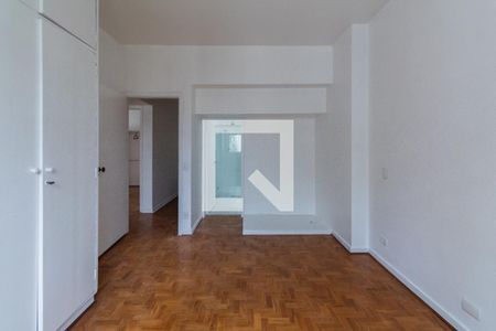 Apartamento à venda com 221m², 3 quartos e 2 vagasQuarto 3 - suíte