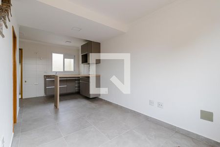 Sala de casa de condomínio para alugar com 2 quartos, 55m² em Vila Brasílio Machado, São Paulo