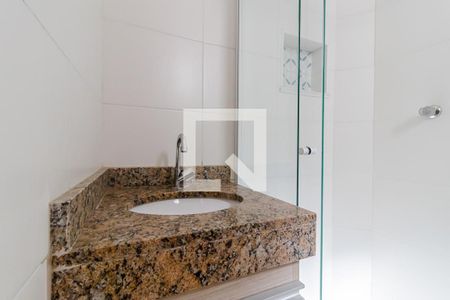 Casa de condomínio para alugar com 55m², 2 quartos e 1 vagaBanheiro da Suíte 2