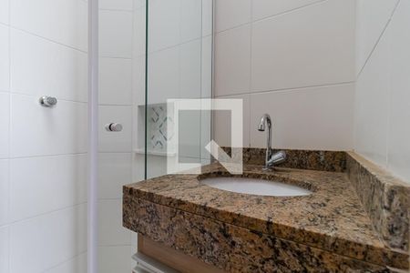 Casa de condomínio para alugar com 55m², 2 quartos e 1 vagaBanheiro da Suíte 1