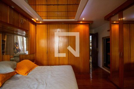 Apartamento para alugar com 131m², 3 quartos e 2 vagas Apartamento para alugar com 131m², 3 quartos e 2 vagasSuíte