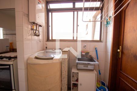 Apartamento para alugar com 131m², 3 quartos e 2 vagas Apartamento para alugar com 131m², 3 quartos e 2 vagasÁrea de Serviço