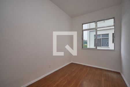 Quarto 2 de apartamento para alugar com 2 quartos, 65m² em Grajaú, Rio de Janeiro