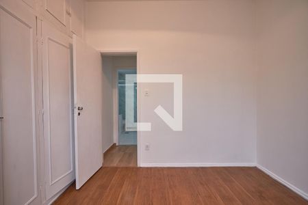 Quarto 1 de apartamento para alugar com 2 quartos, 65m² em Grajaú, Rio de Janeiro