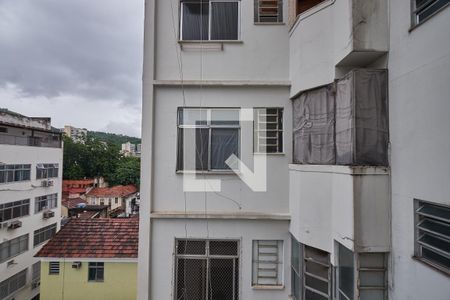 Quarto 2 Vista de apartamento para alugar com 2 quartos, 65m² em Grajaú, Rio de Janeiro