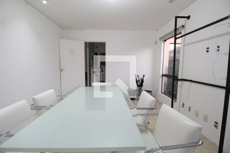 Casa à venda com 788m², 9 quartos e 10 vagasQuarto 3