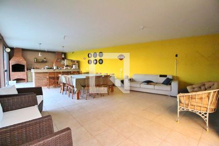 Casa à venda com 788m², 9 quartos e 10 vagasÁrea Gourmet - Churrasqueira/ Salão