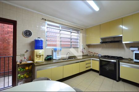 Casa à venda com 300m², 3 quartos e 8 vagasCozinha
