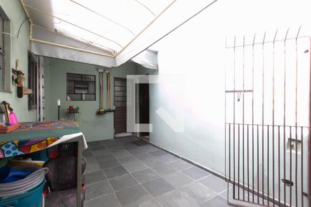 Casa à venda com 160m², 3 quartos e 3 vagas Casa à venda com 160m², 3 quartos e 3 vagasÁrea Externa