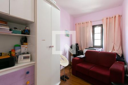 Casa à venda com 160m², 3 quartos e 3 vagas Casa à venda com 160m², 3 quartos e 3 vagasQuarto 2