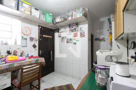 Casa à venda com 160m², 3 quartos e 3 vagas Casa à venda com 160m², 3 quartos e 3 vagasEdicula