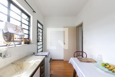 Casa à venda com 160m², 3 quartos e 3 vagas Casa à venda com 160m², 3 quartos e 3 vagasQuarto 3