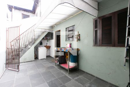 Casa à venda com 160m², 3 quartos e 3 vagas Casa à venda com 160m², 3 quartos e 3 vagasEdicula