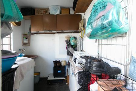 Casa à venda com 160m², 3 quartos e 3 vagas Casa à venda com 160m², 3 quartos e 3 vagasÁrea de Serviço