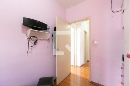 Casa à venda com 160m², 3 quartos e 3 vagas Casa à venda com 160m², 3 quartos e 3 vagasQuarto 2