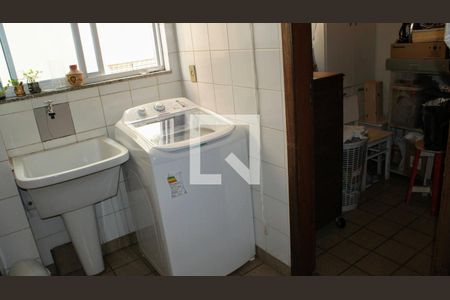 Apartamento à venda com 3 quartos, 95m² em Santo Antônio, Belo Horizonte