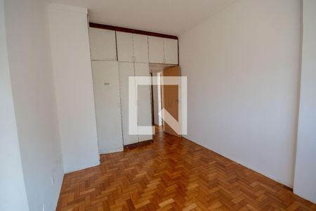 Apartamento para alugar com 150m², 3 quartos e sem vagaSala