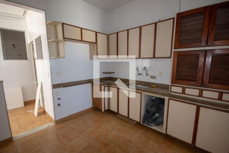 Apartamento para alugar com 150m², 3 quartos e sem vagaCozinha