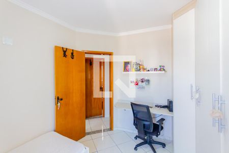 Apartamento à venda com 145m², 3 quartos e 2 vagasQuarto 2