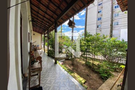 Casa à venda com 3 quartos, 314m² em Santa Lúcia, Belo Horizonte
