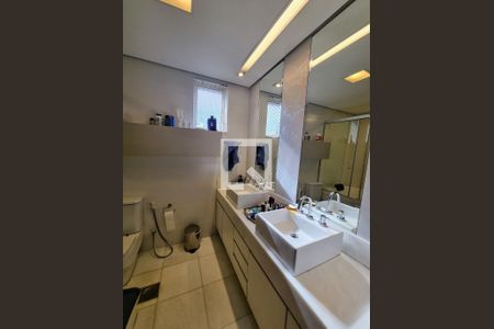 Apartamento à venda com 280m², 4 quartos e 3 vagas