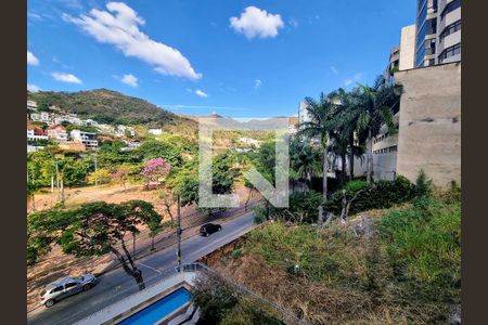 Apartamento à venda com 280m², 4 quartos e 3 vagas