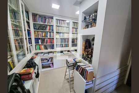 Apartamento à venda com 280m², 4 quartos e 3 vagas