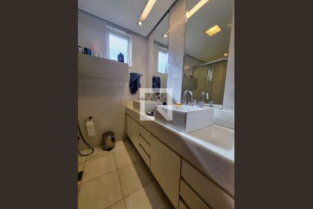 Apartamento à venda com 280m², 4 quartos e 3 vagas