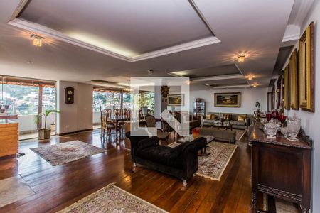 Casa à venda com 5 quartos, 665m² em Mangabeiras, Belo Horizonte