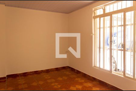 Quarto 2 de casa à venda com 3 quartos, 200m² em Vila Emir, São Paulo
