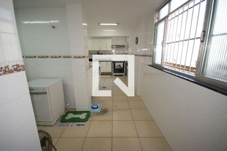 Apartamento à venda com 256m², 4 quartos e 1 vaga Apartamento à venda com 256m², 4 quartos e 1 vagaCozinha