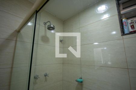 Apartamento à venda com 256m², 4 quartos e 1 vaga Apartamento à venda com 256m², 4 quartos e 1 vagaBanheiro