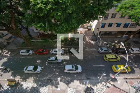 Apartamento à venda com 256m², 4 quartos e 1 vaga Apartamento à venda com 256m², 4 quartos e 1 vagaVista da Rua